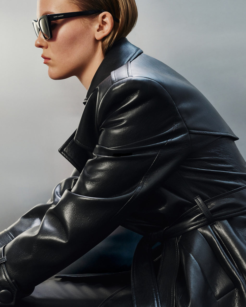 Вкорочений Оверсайз Тренч Чорний